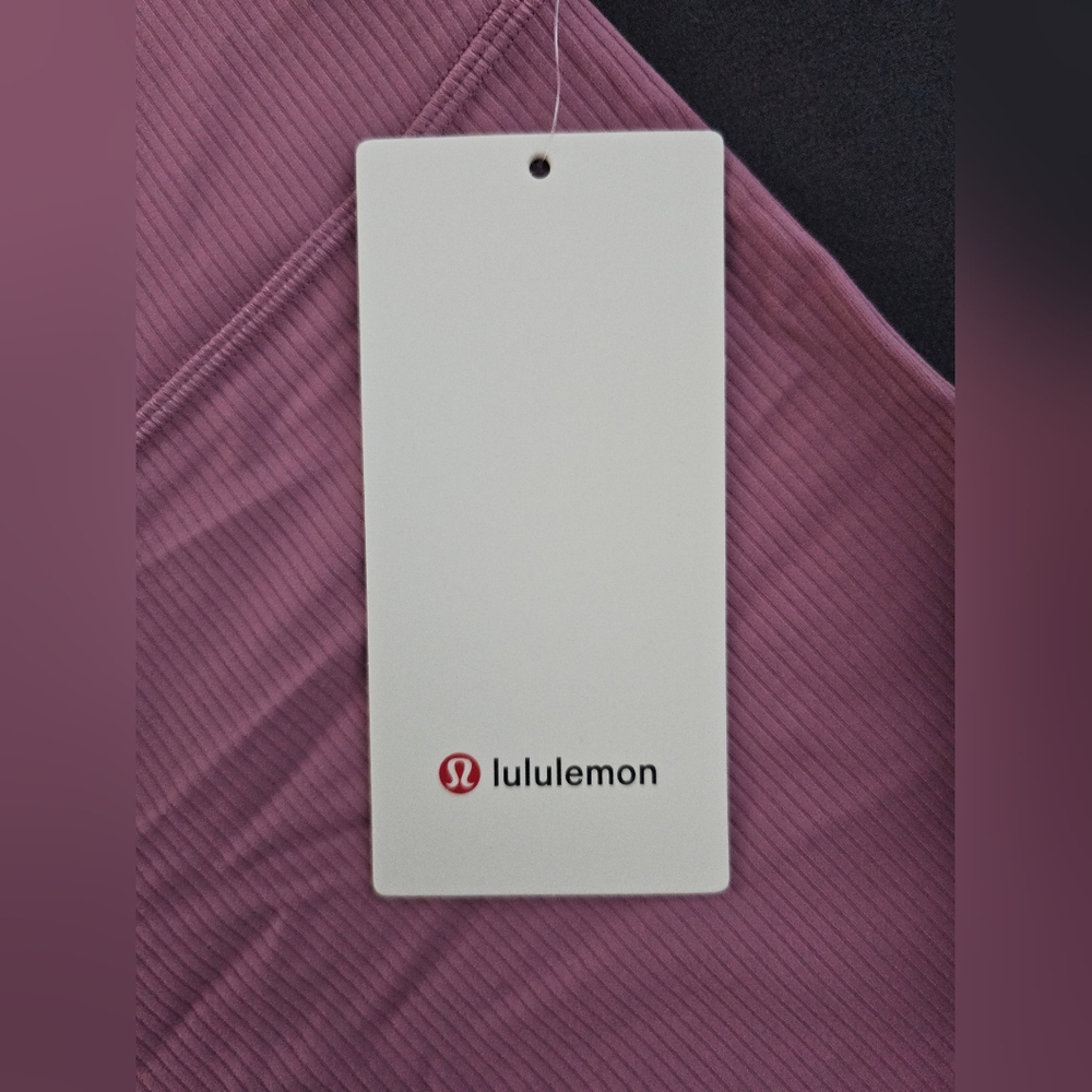 Lululemon Leggings - Picture 8 of 9